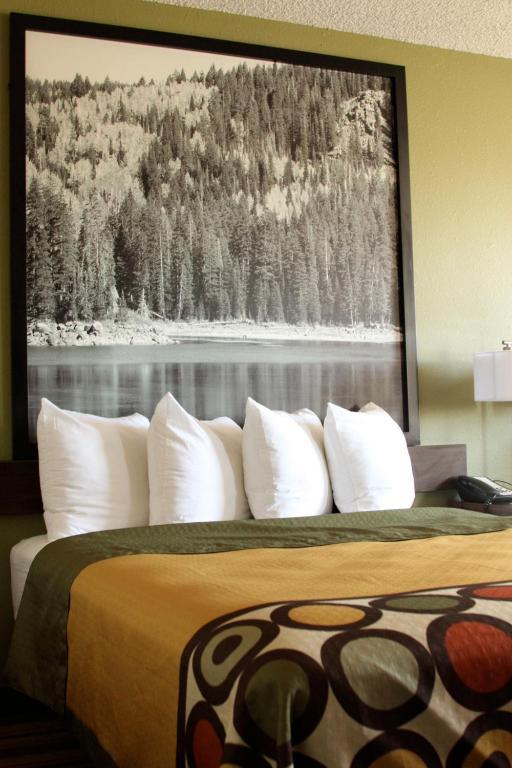 Super 8 By Wyndham